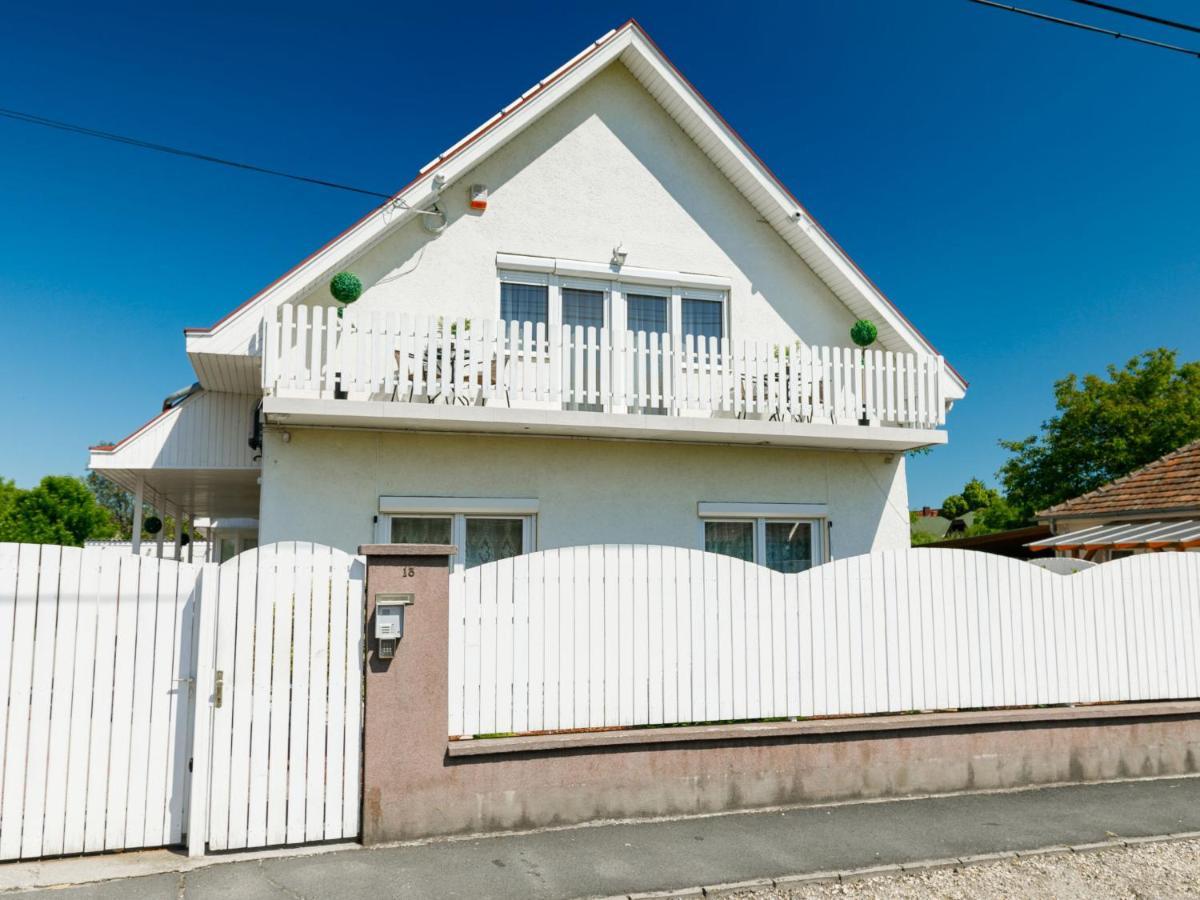 Gabor By Interhome Apartment Siófok